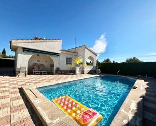 Vista exterior de Casa o xalet de lloguer en Rojales amb Calefacció, Terrassa i Piscina