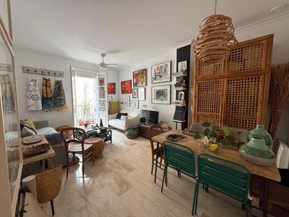 Living room of Flat for sale in  Cádiz Capital  with Balcony