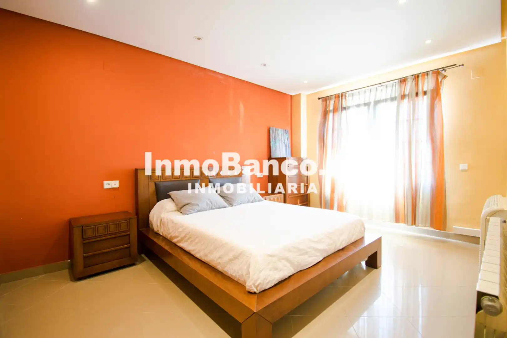 Habitación de Casa o chalet en venta en Chiva con Aire acondicionado, Calefacción y Jardín privado