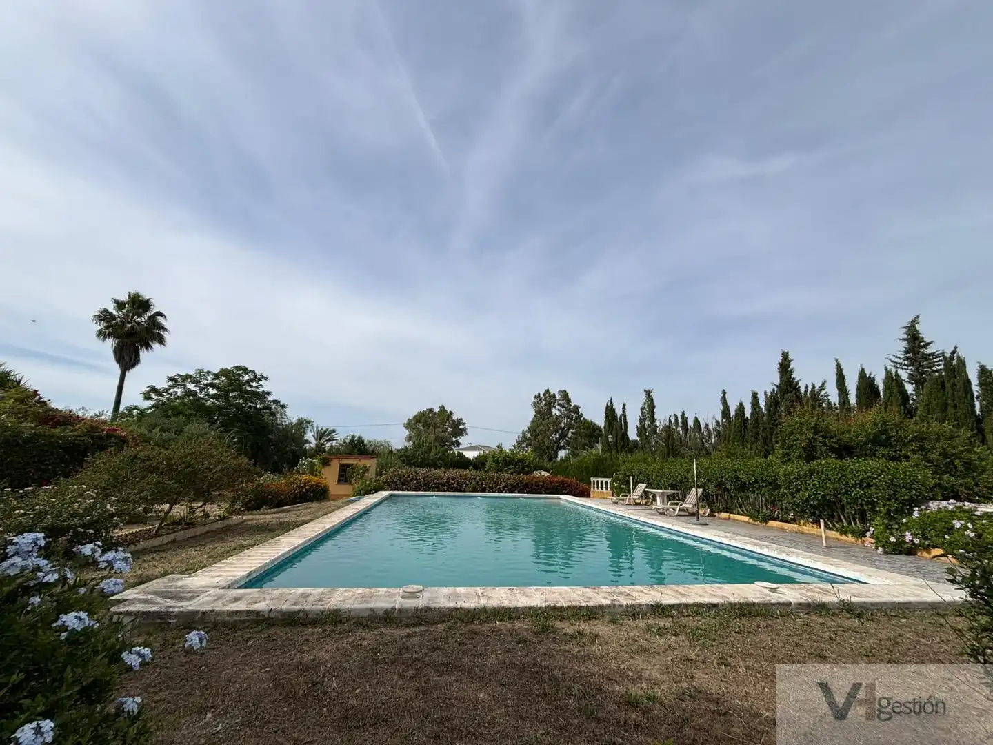 Piscina de Finca rústica en venta en Morón de la Frontera con Aire acondicionado, Calefacción y Terraza