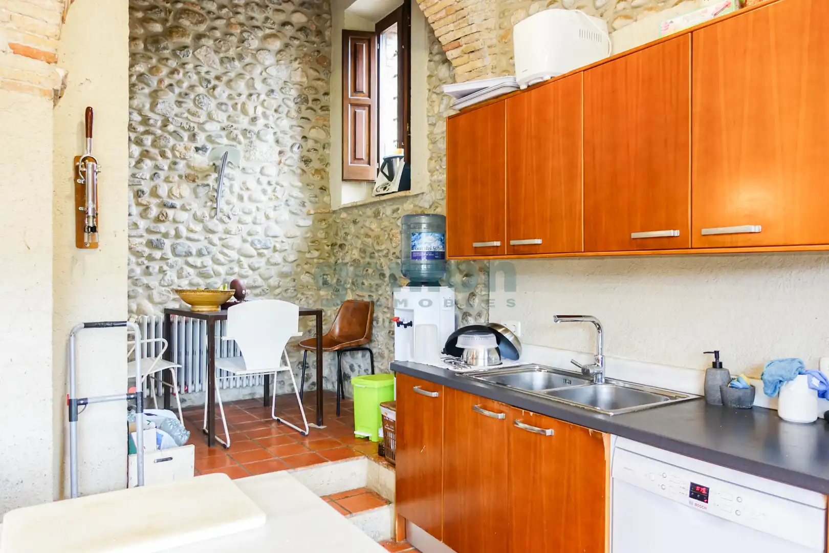 Cocina de Finca rústica en venta en Sant Miquel de Fluvià con Aire acondicionado, Calefacción y Jardín privado