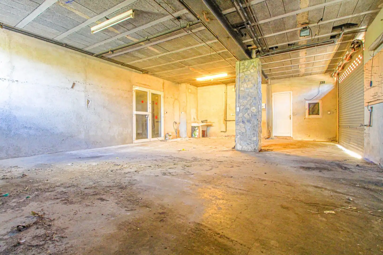 Casa adosada en venda en Cabanes (Girona) amb Jardí privat, Traster i Moblat