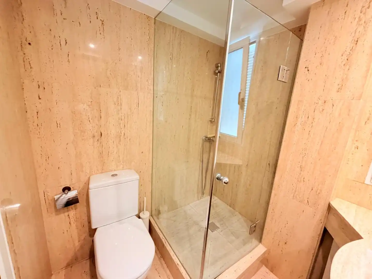 Bathroom of Attic for rent in Murcia  with Air Conditioner and Heating