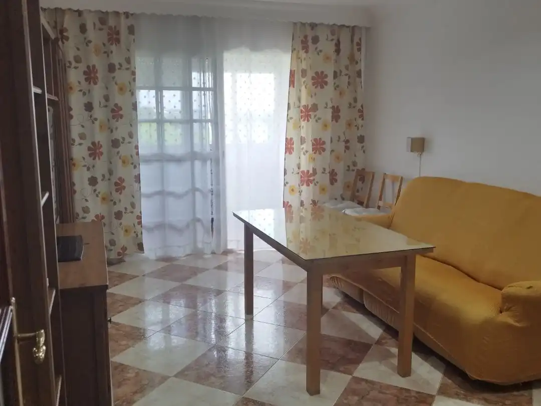Living room of Flat for sale in Alcalá de Guadaira  with Air Conditioner and Balcony