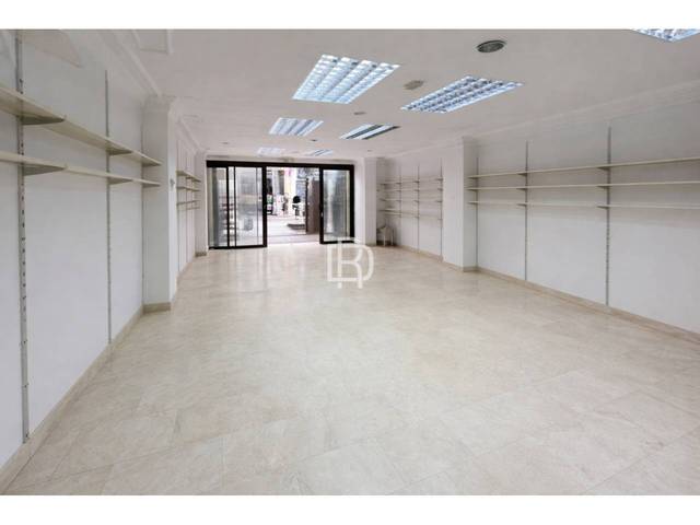 Local comercial en Venta en Calle Hoya, 36 en Zona Martiánez