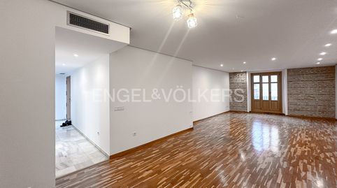 Foto 4 de Pis de lloguer a El Mercat, Valencia Capital