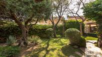 Jardí de Casa adosada en venda en Bétera amb Aire condicionat, Calefacció i Jardí privat