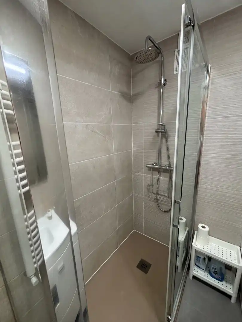 Badezimmer von Wohnung zur Miete in Valladolid mit Heizung, Terrasse und Möbliert