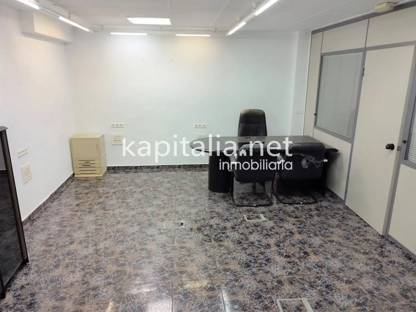 Business premises for sale in El Llombo