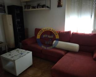 Sala d'estar de Apartament en venda en León Capital 