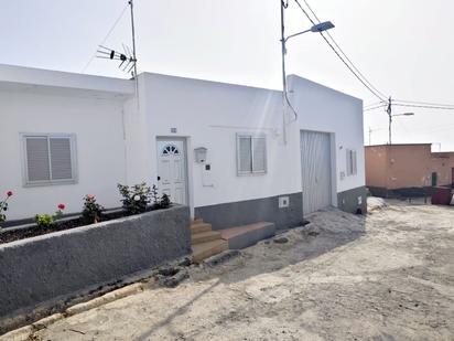 Country house for sale in EL PORTILLO, Arico