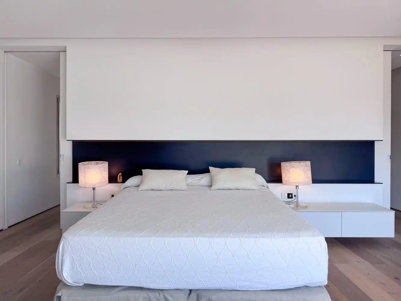 Bedroom of Houses for sale in Madrid  with Air Conditioner, Heating and Private garden
