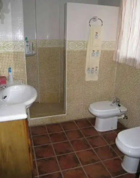 Bathroom of Houses for sale in Aspe  with Air Conditioner, Terrace and Swimming Pool