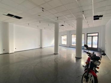 Local comercial en venta en Plaza de Toros - Avenida Chapí - Trinquete