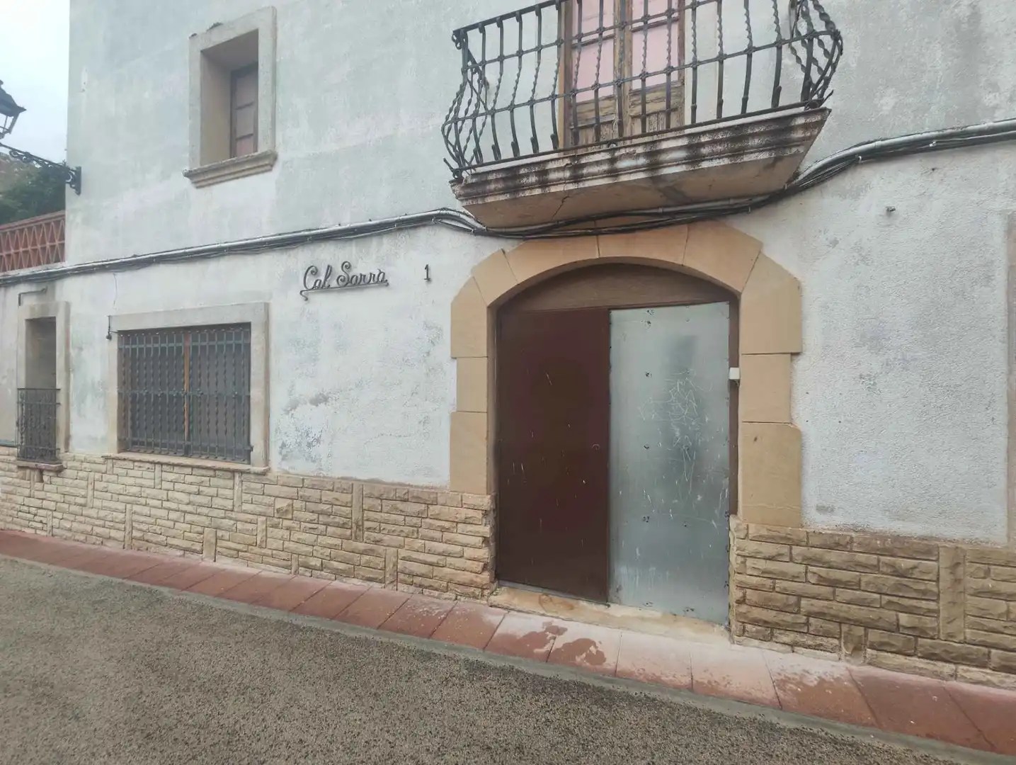 Vista exterior de Casa adosada en venda en Bonastre