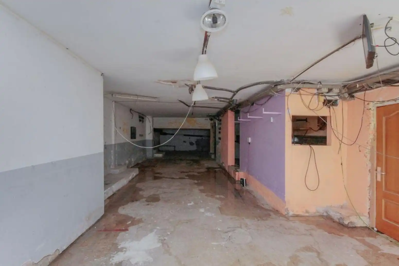 Business premises for sale in Barcelona - Carrer LLORENS I BARBA, imagen 7