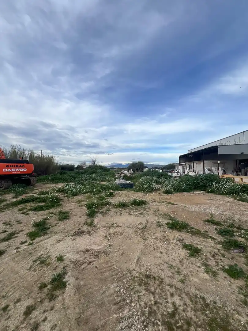 Nave industrial en venta en Murcia