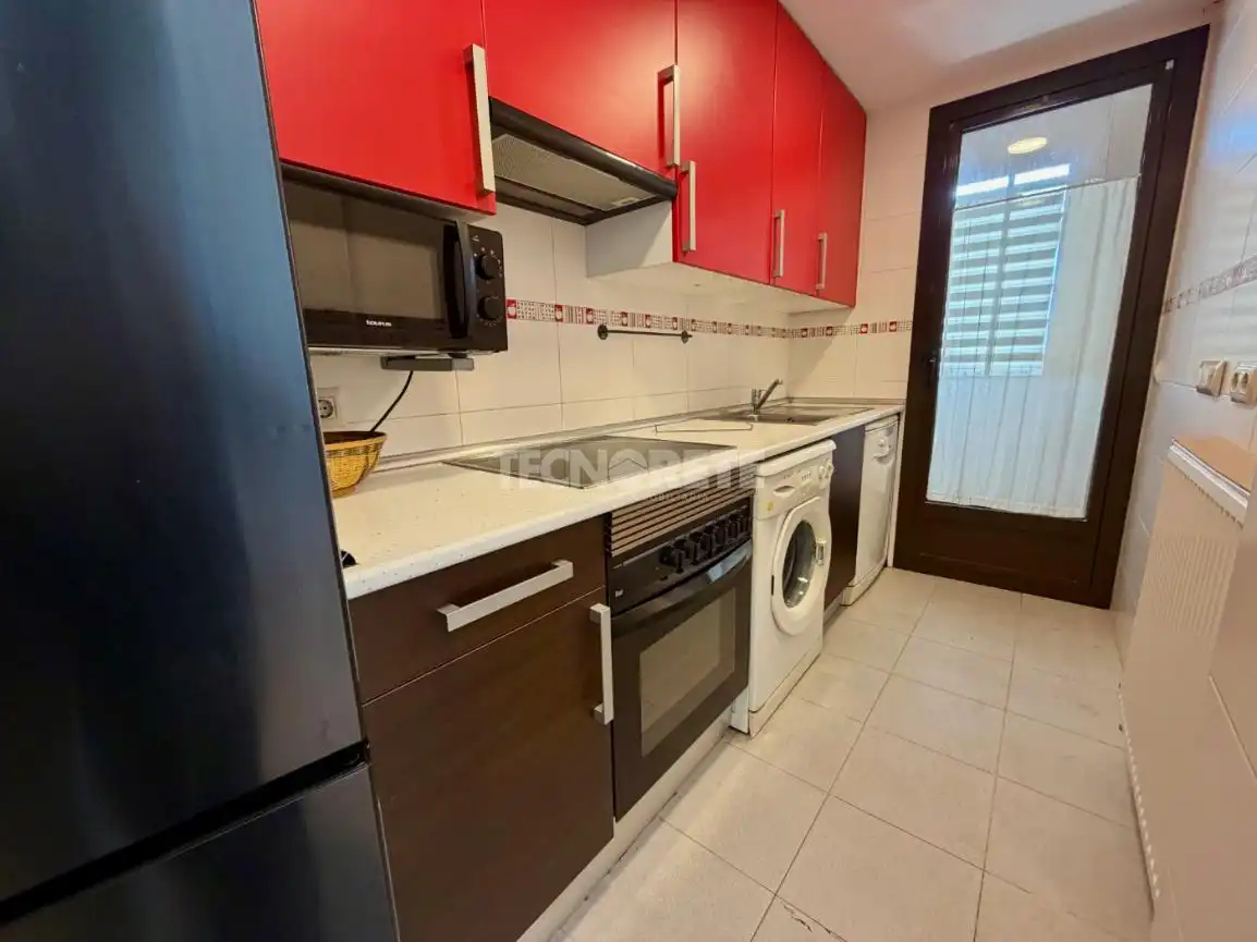 Kitchen of Flat for sale in Pantoja  with Heating