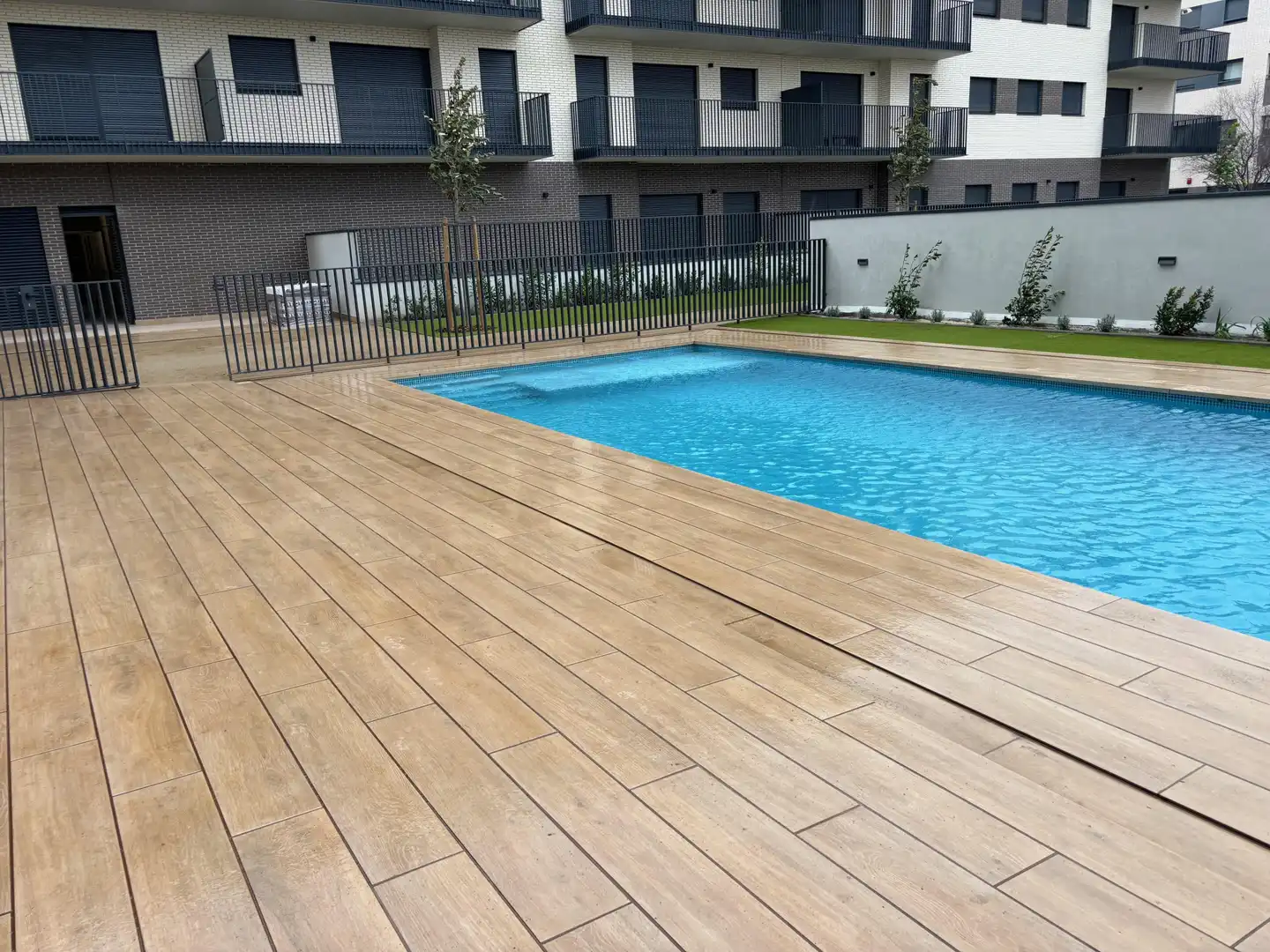 Wohnung zur Miete in Carrer Ripollès, Lledoner