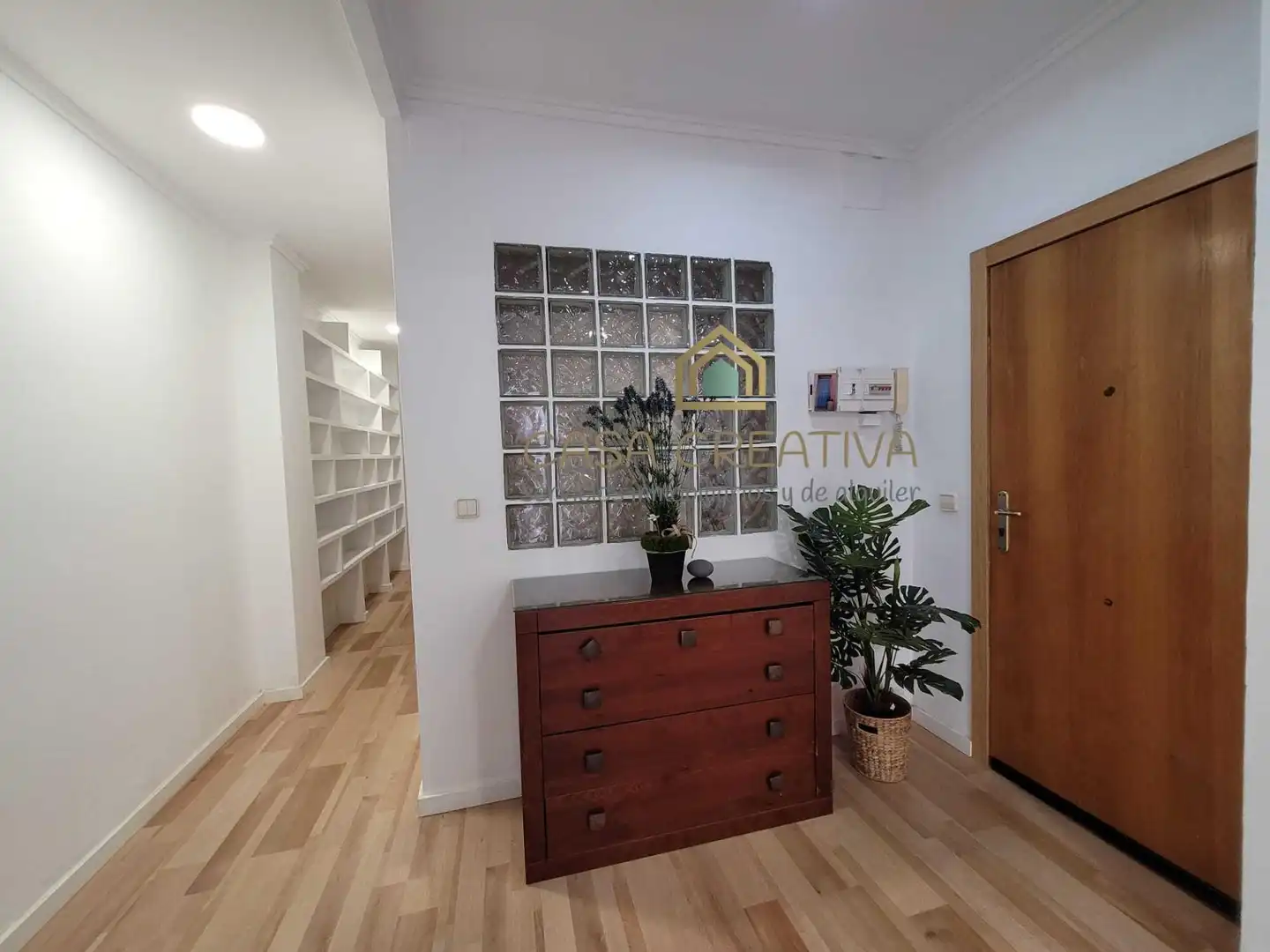 Wohnung zum Verkauf in Valencia mit Klimaanlage, Heizung und Möbliert