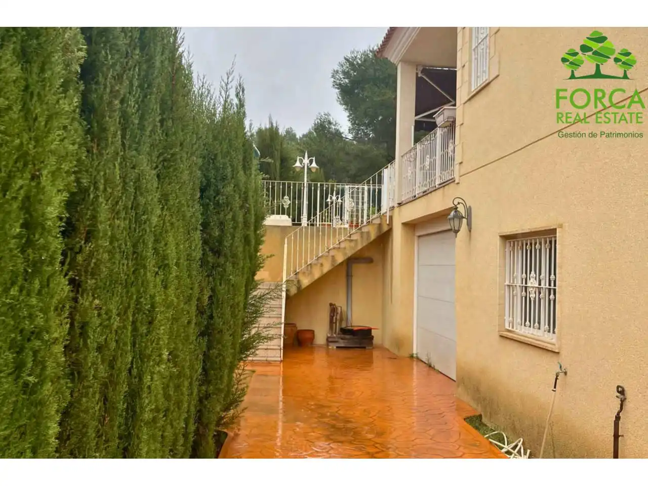 Exterior view of Houses for sale in Murcia  with Heating, Swimming Pool and Alarm