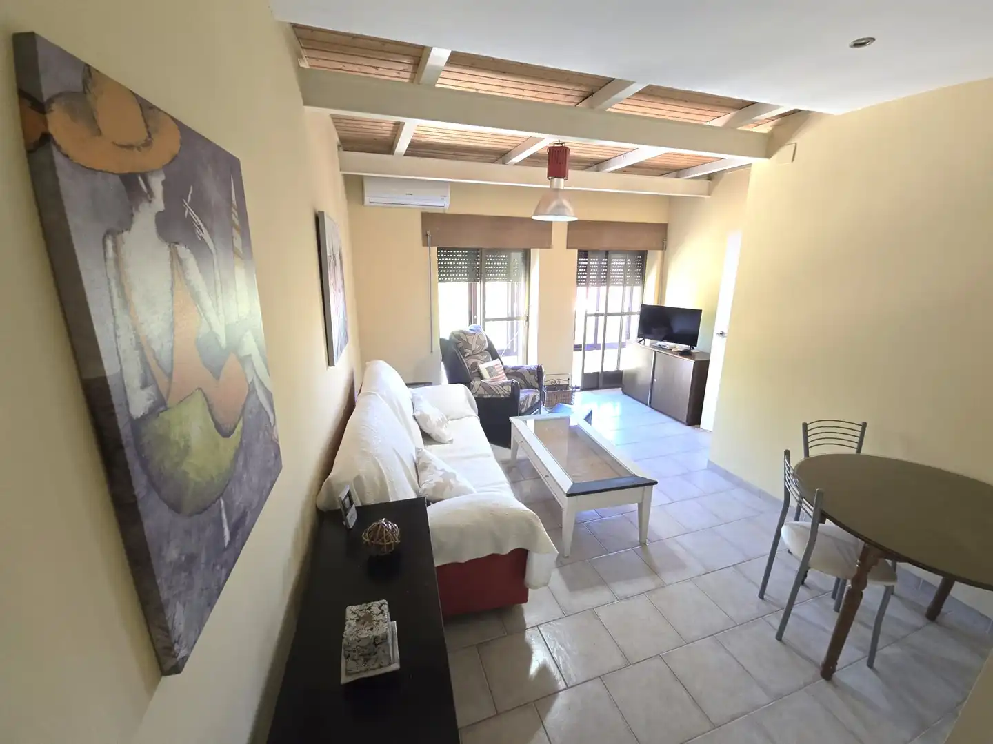Living room of Apartments for rent in Cáceres  with Air Conditioner, Terrace and Furnished