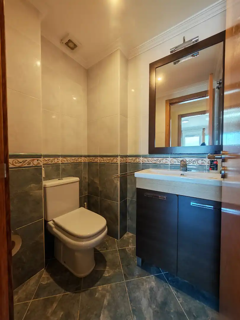 Baño de Apartamento de alquiler en Fisterra con Trastero, Amueblado y Horno