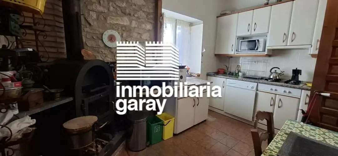 Cocina de Casa o chalet en venta en Valle de Valdebezana con Calefacción, Jardín privado y Balcón
