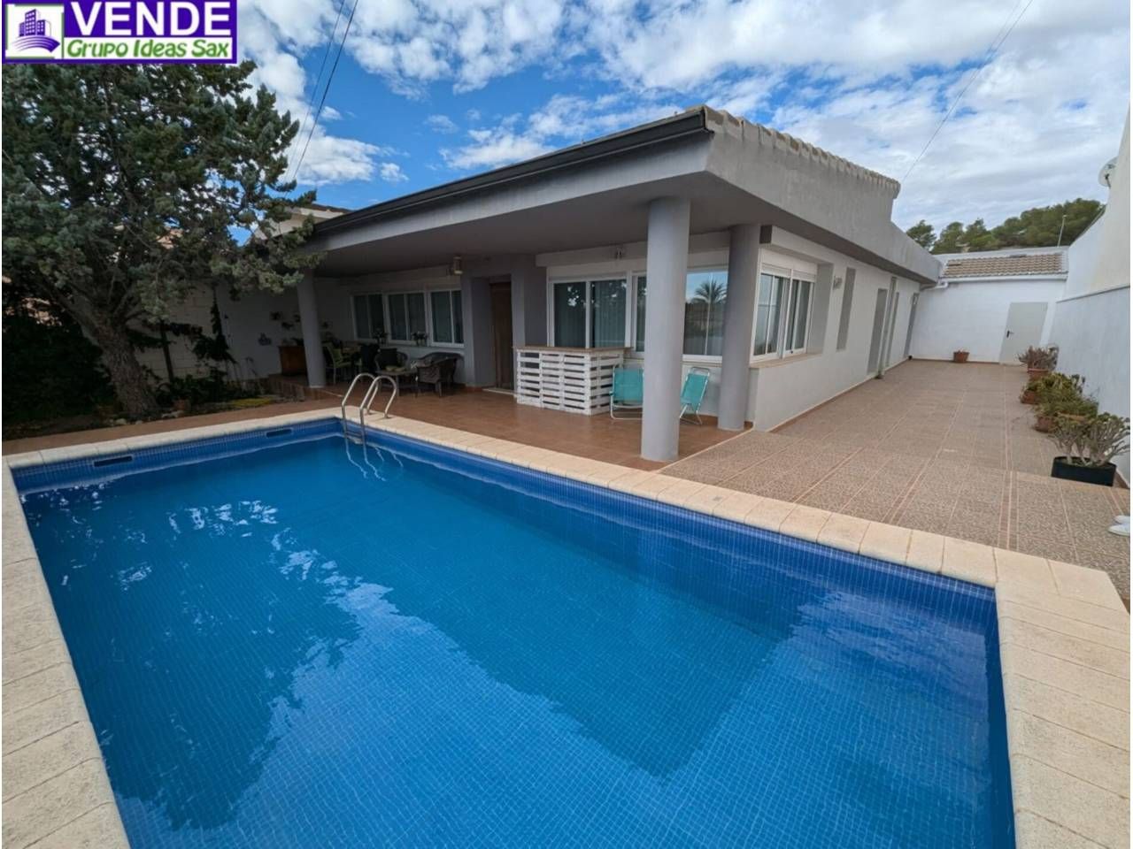 Piscina de Casa o xalet en venda en Sax amb Jardí privat, Traster i Piscina