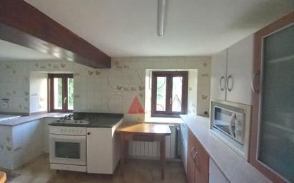 Kitchen of Single-family semi-detached for sale in Medio Cudeyo  with Heating, Private garden and Terrace