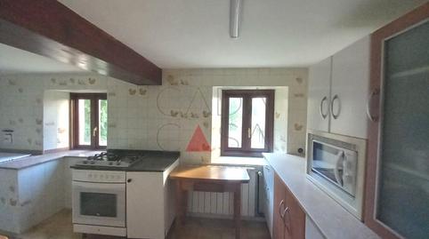 Foto 2 de Casa adosada en venda a Solares - Valdecilla, Cantabria