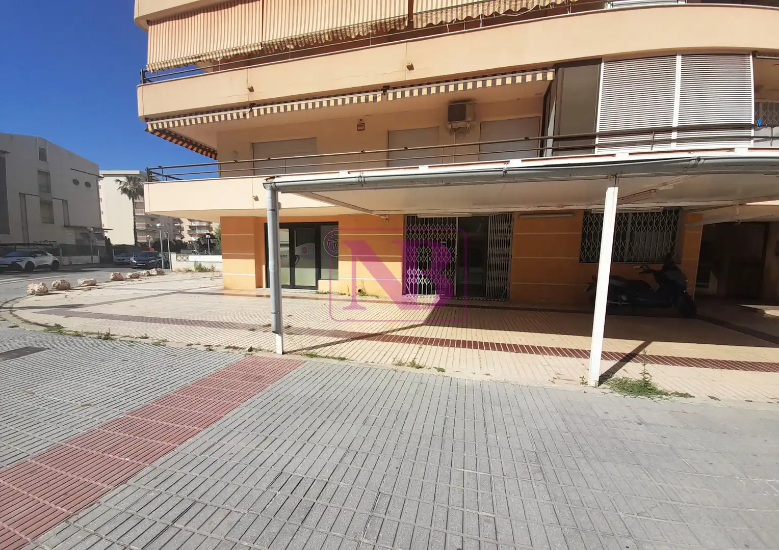 Business premises for sale in Carrer d'Enrico Caruso, imagen 3