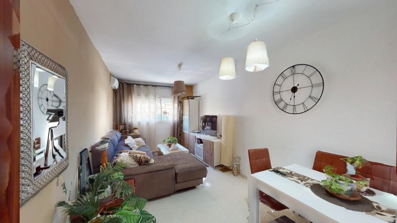 Living room of Flat for sale in Alcalá de Guadaira