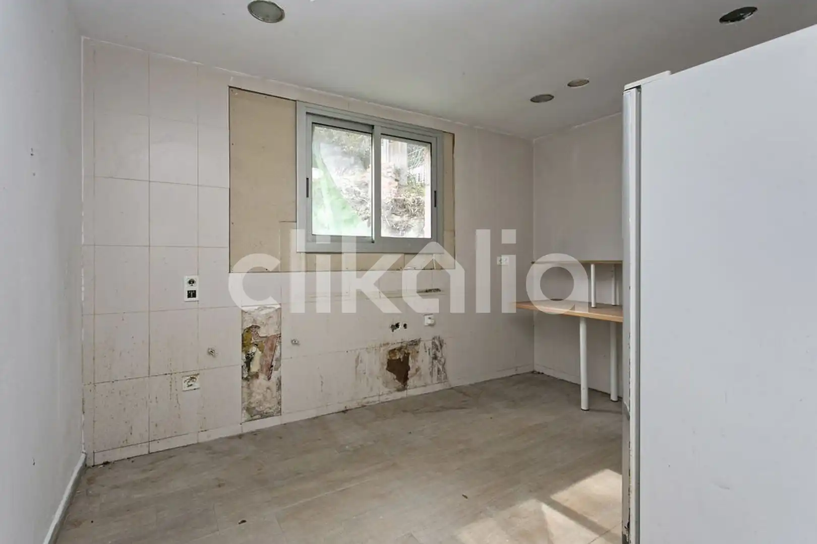 Cuina de Casa o xalet en venda en La Roca del Vallès amb Terrassa