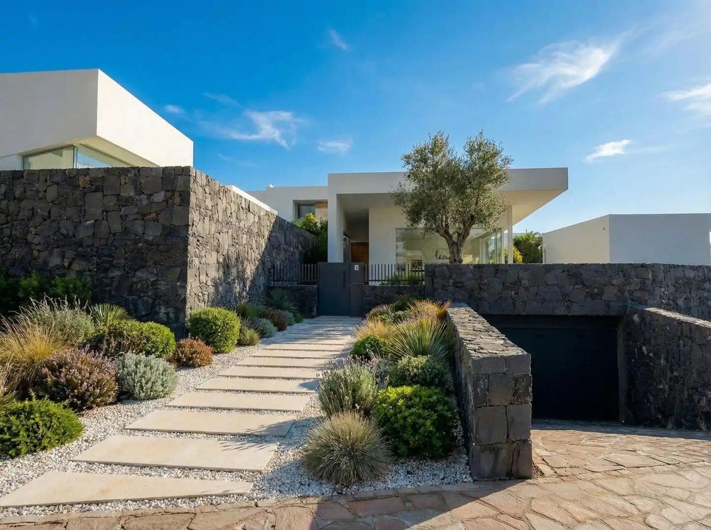 Vista exterior de Casa o chalet de alquiler en Guía de Isora con Aire acondicionado, Jardín privado y Terraza