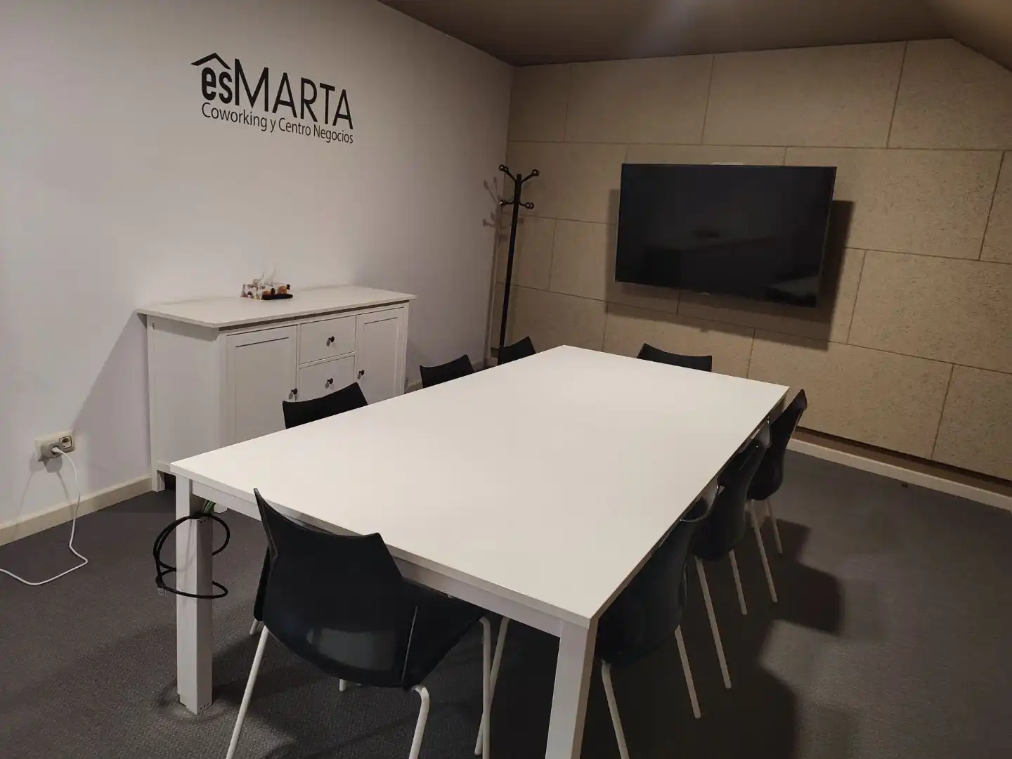 Büro zur Miete in Plaza Camilo Díaz Baliño 17, imagen 9