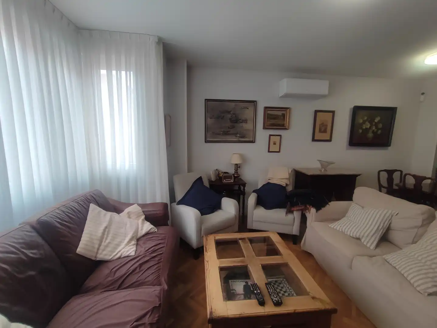 Sala d'estar de Pis en venda en Madrid amb Aire condicionat, Calefacció i Parquet