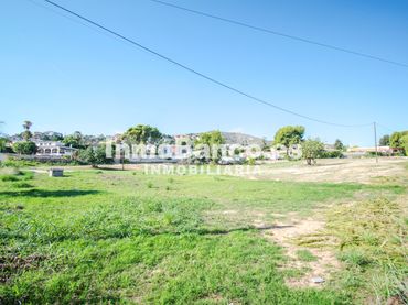 Terreno residenziale in vendita a Avenida del Rio Turia 9
