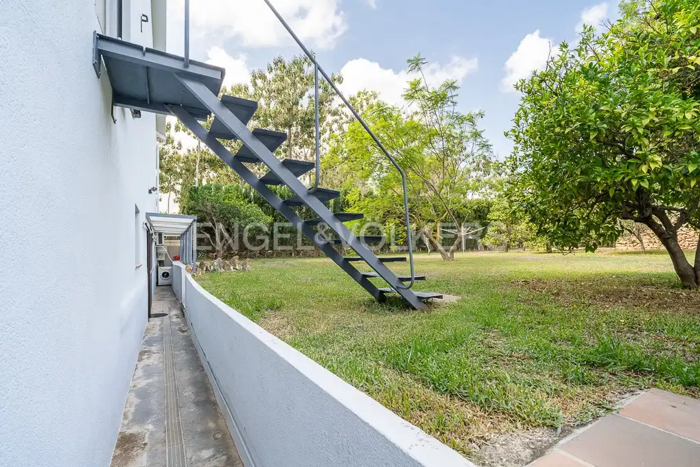 Vista exterior de Casa o xalet en venda en Pedreguer amb Calefacció