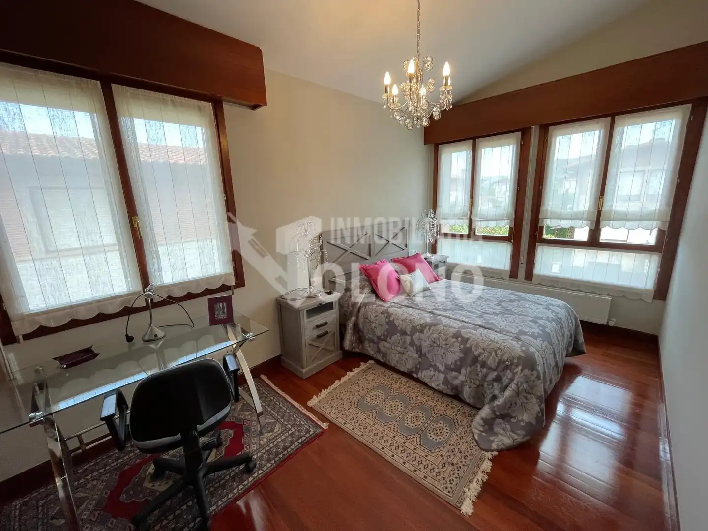 Bedroom of Houses for sale in Labastida / Bastida  with Heating, Private garden and Parquet flooring