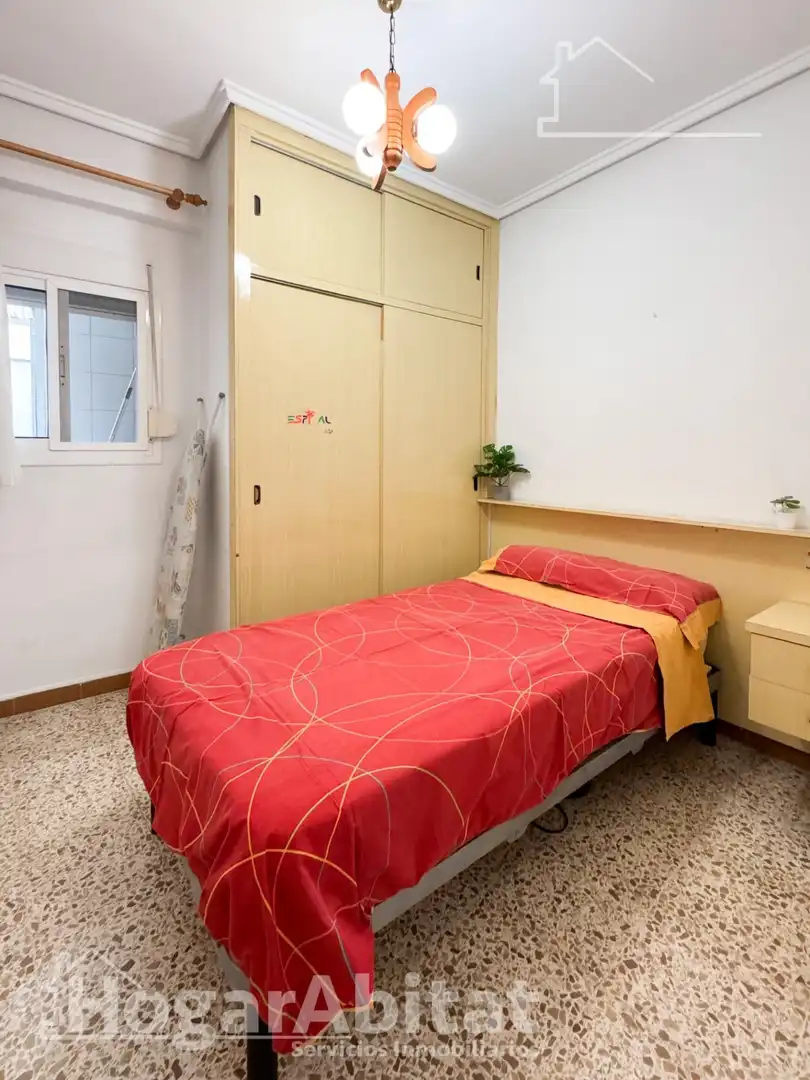 Bedroom of Flat for sale in Paterna  with Terrace and Balcony