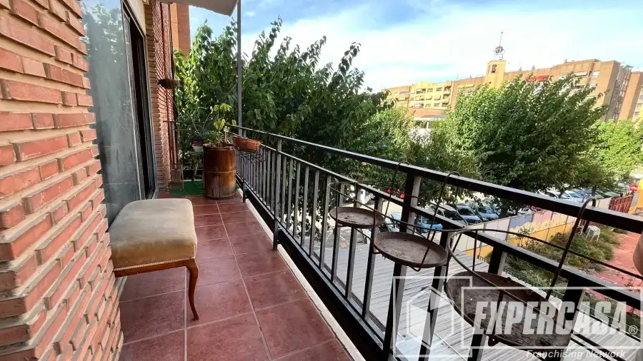 Balcony of Flat for sale in Quatre Carreres