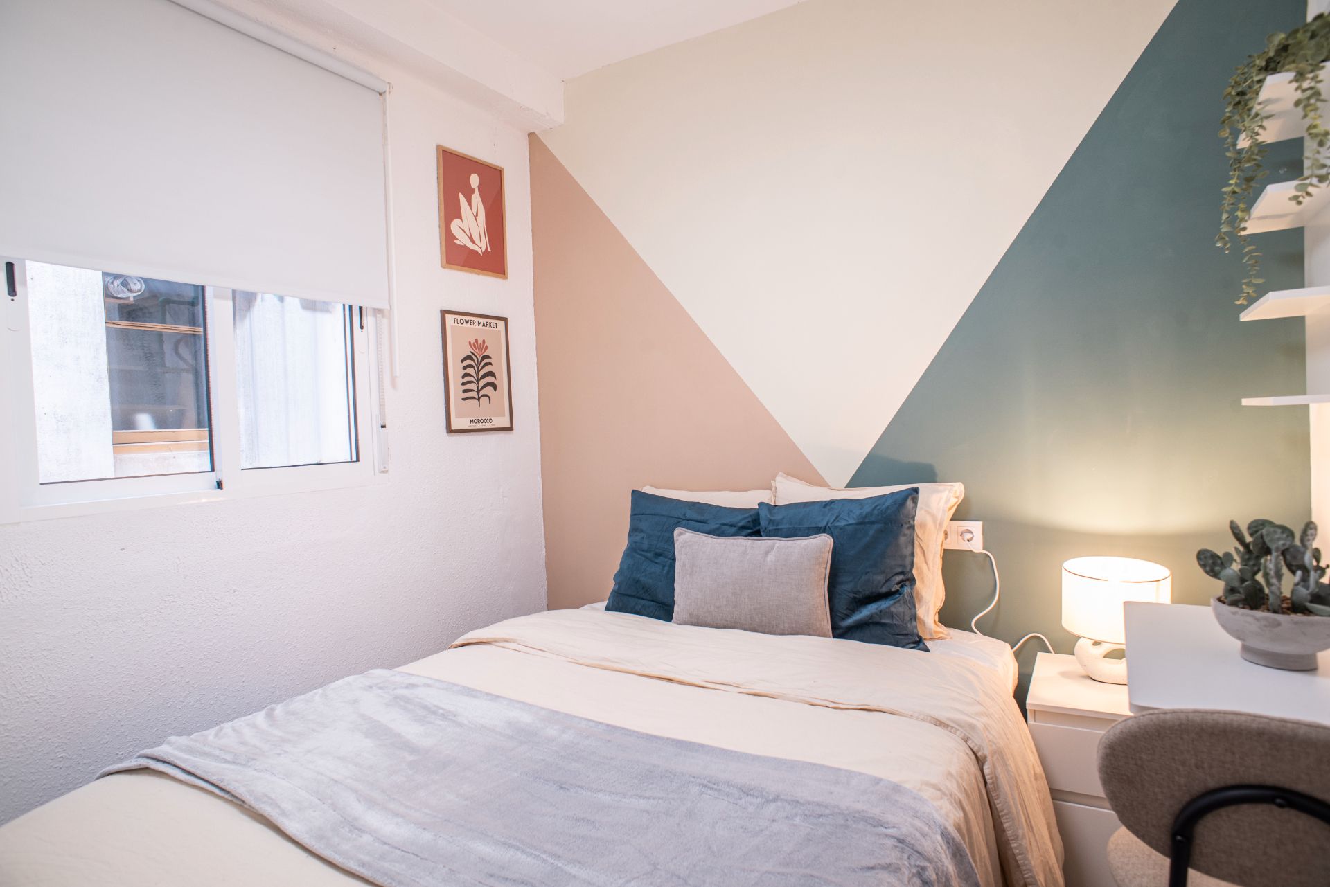 Bedroom of Flat to rent in  Valencia Capital  with Furnished, Oven and Washing machine