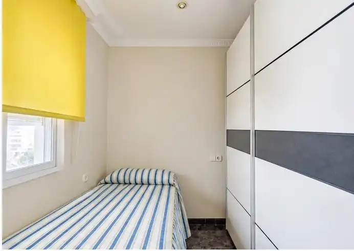Habitación de Apartamento en venta en Estepona con Aire acondicionado, Calefacción y Terraza
