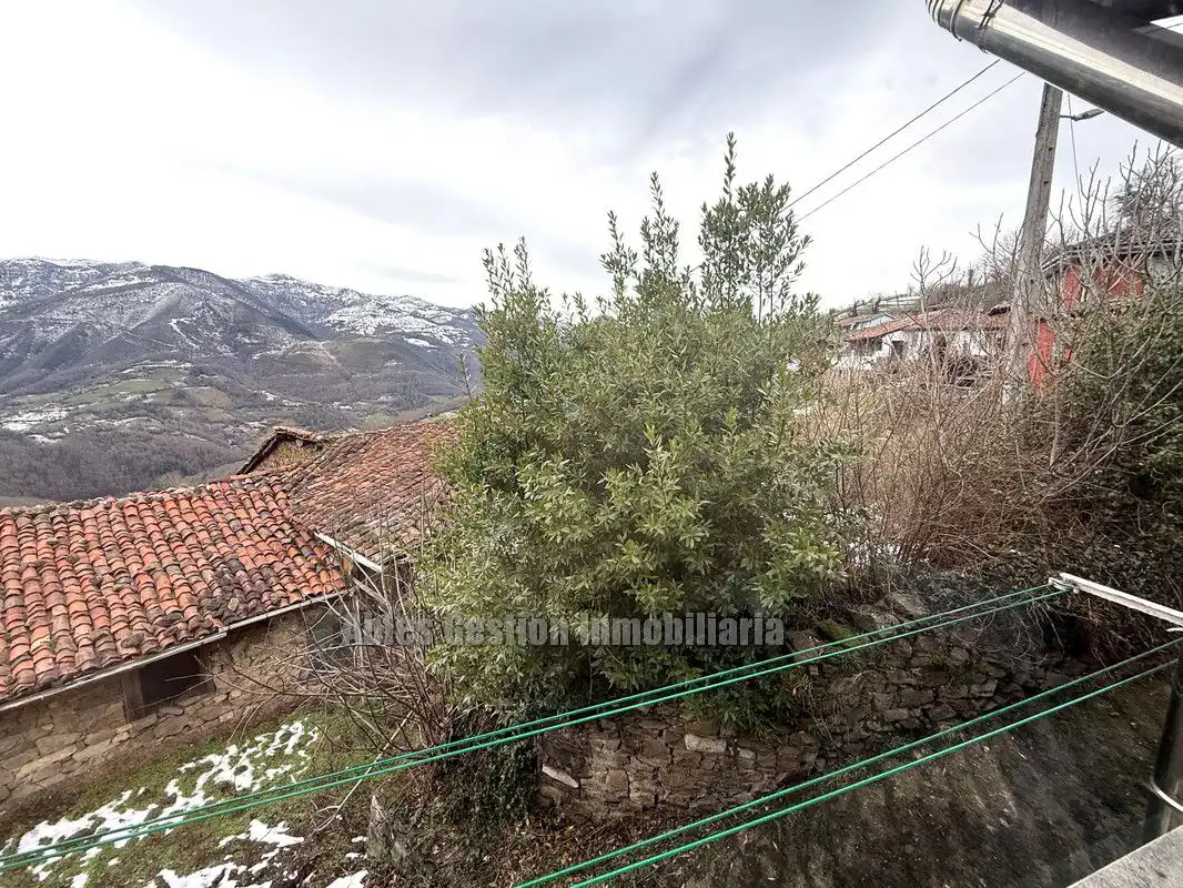 Haus oder Chalet zum Verkauf in Quirós mit Heizung und Abstellraum