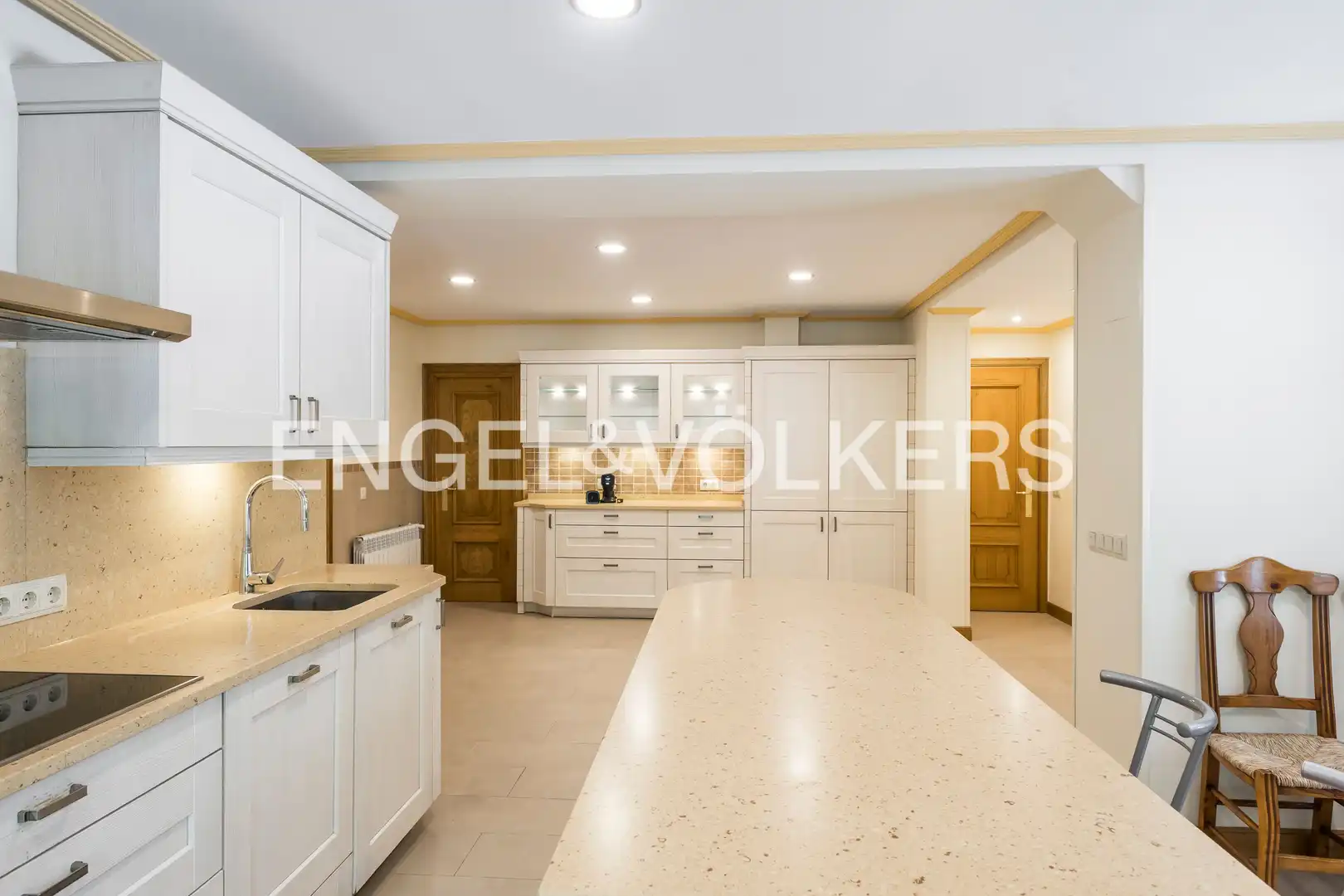 Kitchen of Houses for sale in Madrid  with Air Conditioner, Heating and Private garden