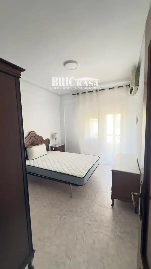 Bedroom of Flat for rent in Cáceres  with Air Conditioner, Heating and Terrace