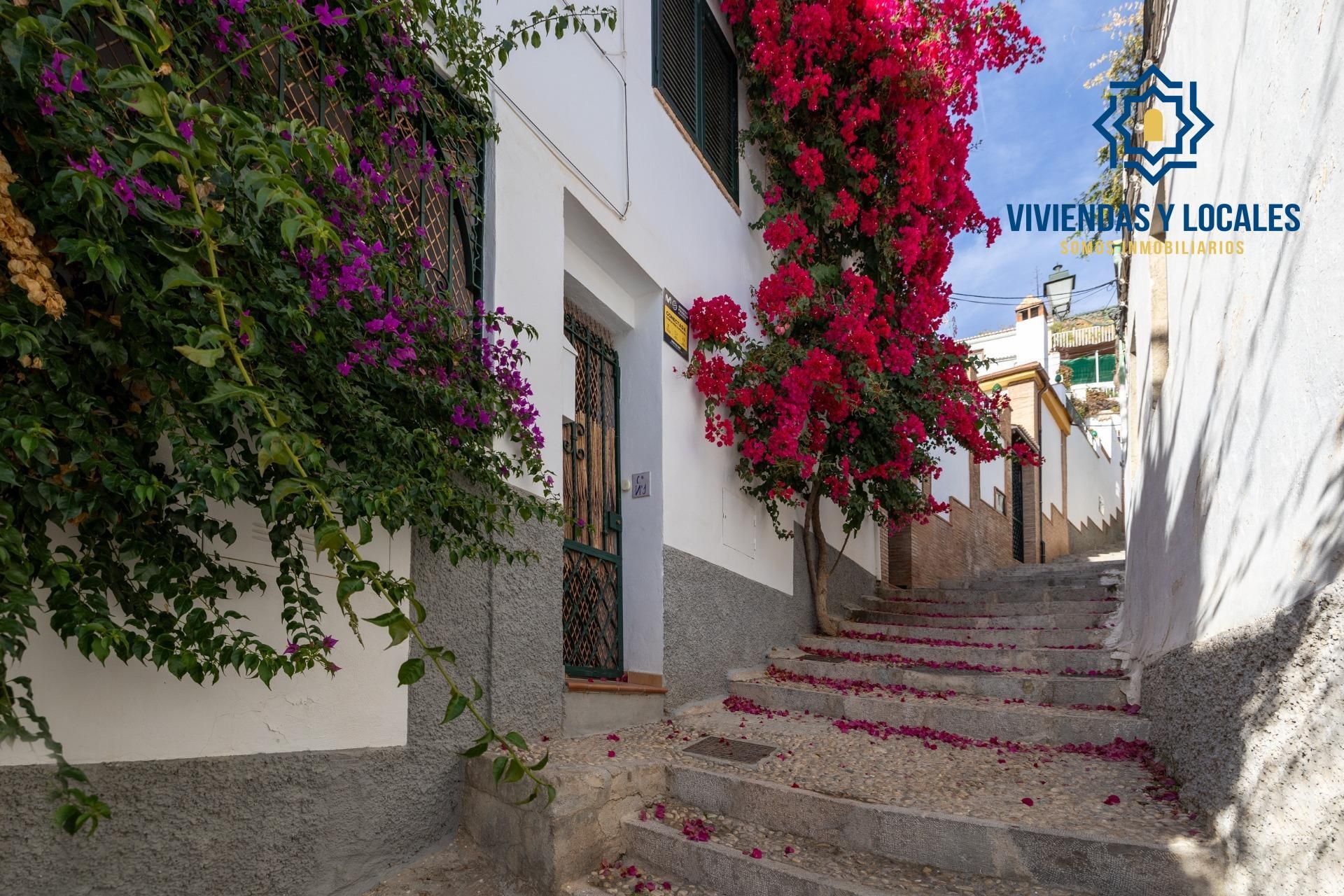 Vista exterior de Casa adosada en venda en  Granada Capital amb Terrassa