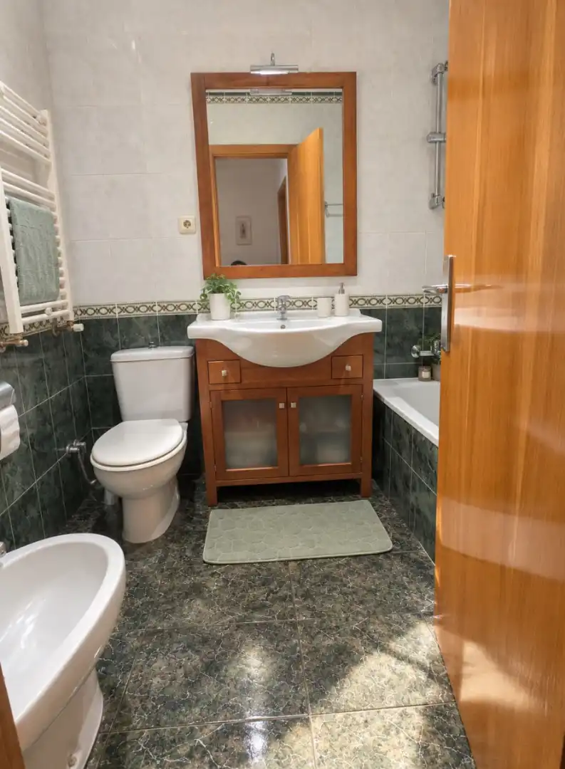 Casa aparellada en venda a Ponent, imagen 10