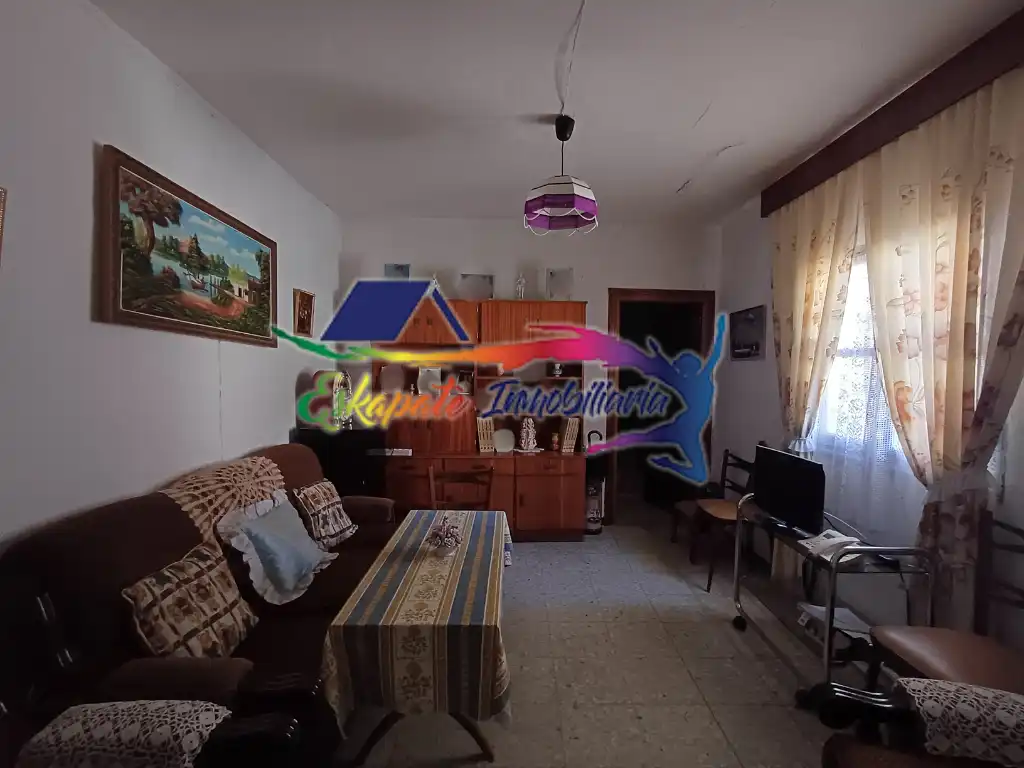 Casa en venta en Calle la Virgen 126